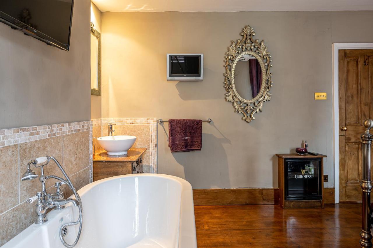 Crookback House Apartment York Bagian luar foto