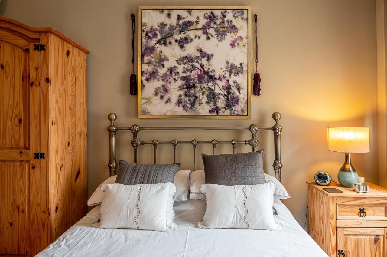 Crookback House Apartment York Bagian luar foto