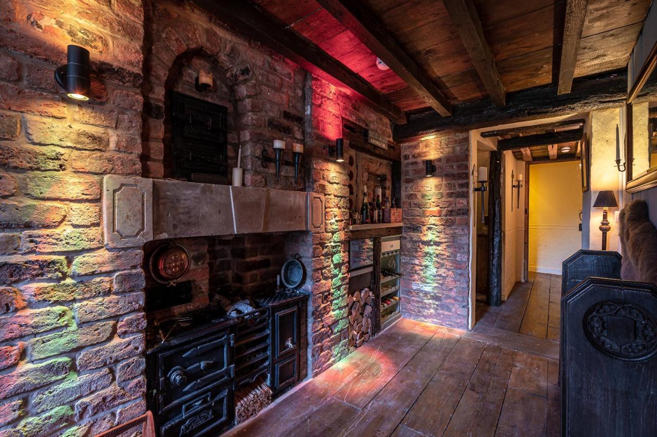 Crookback House Apartment York Bagian luar foto