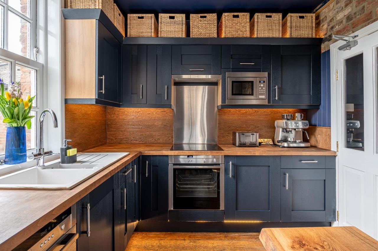 Crookback House Apartment York Bagian luar foto